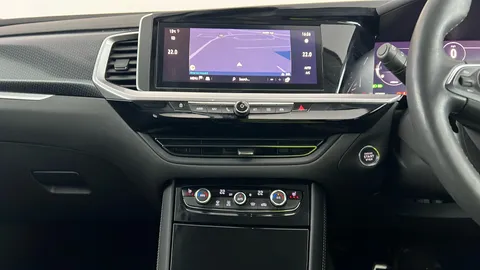 VAUXHALL GRANDLAND 1.5 Turbo D Ultimate Auto