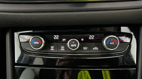 VAUXHALL GRANDLAND 1.5 Turbo D Ultimate Auto