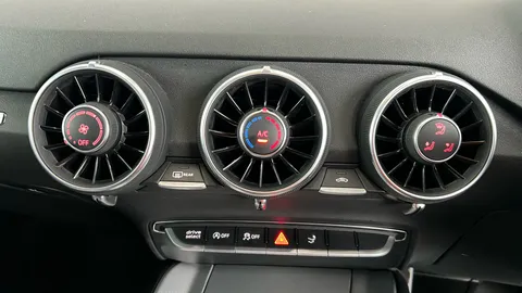 AUDI TT 40 TFSI Sport S Tronic