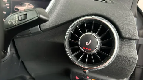 AUDI TT 40 TFSI Sport S Tronic