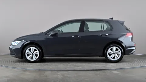 VOLKSWAGEN GOLF 1.5 TSI Life