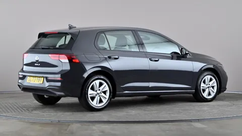 VOLKSWAGEN GOLF 1.5 TSI Life