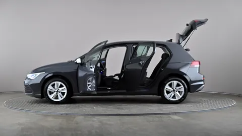 VOLKSWAGEN GOLF 1.5 TSI Life