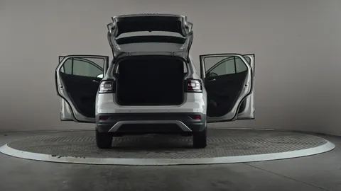 VOLKSWAGEN T-CROSS 1.0 TSI 110 Move DSG