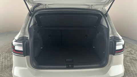 VOLKSWAGEN T-CROSS 1.0 TSI 110 Move DSG