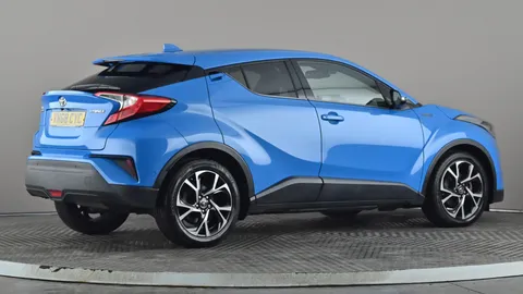 TOYOTA C-HR 1.8 Hybrid Design CVT