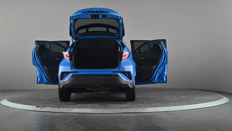 TOYOTA C-HR 1.8 Hybrid Design CVT