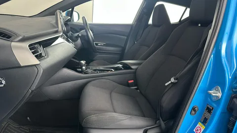 TOYOTA C-HR 1.8 Hybrid Design CVT