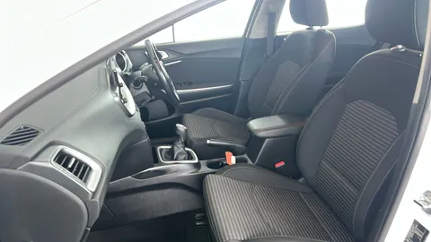 KIA XCEED 1.0T GDi ISG 2