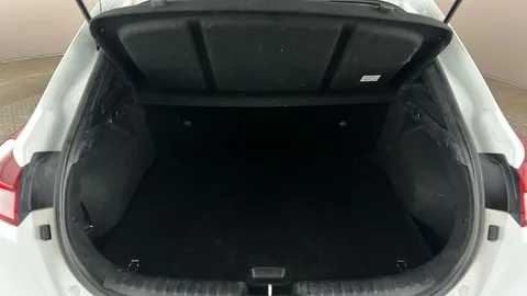 KIA XCEED 1.0T GDi ISG 2