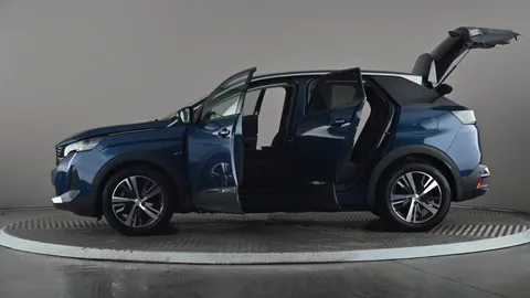 PEUGEOT 3008 1.6 Hybrid 225 Allure e-EAT8