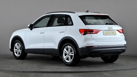 AUDI Q3 35 TFSI Technik S Tronic