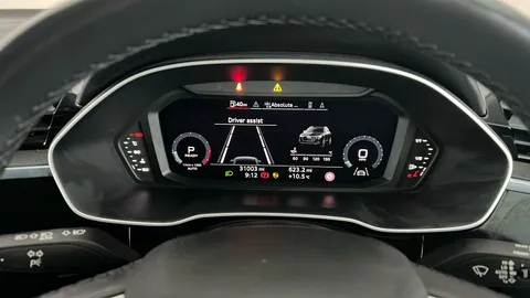 AUDI Q3 35 TFSI Technik S Tronic