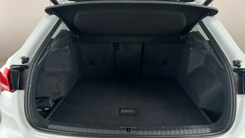 AUDI Q3 35 TFSI Technik S Tronic