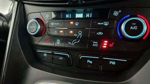 FORD KUGA 1.5 EcoBoost ST-Line X 2WD