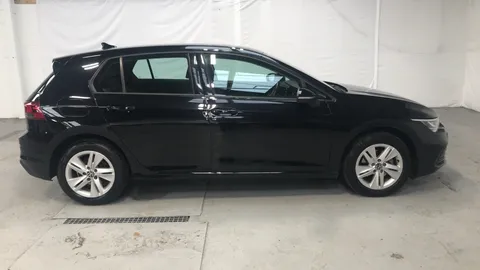 VOLKSWAGEN GOLF 1.0 TSI Life