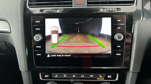 VOLKSWAGEN GOLF 2.0 TSI 245 GTI Performance DSG