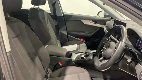 AUDI A4 35 TFSI Technik S Tronic