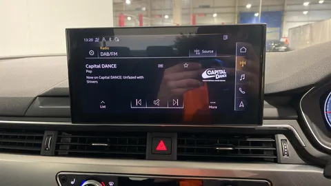 AUDI A4 35 TFSI Technik S Tronic