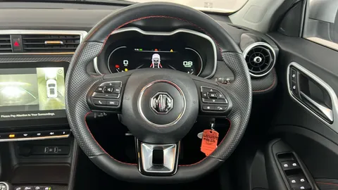 MG MOTOR UK ZS 1.5 VTi-TECH Exclusive