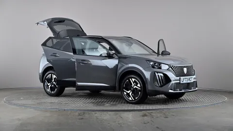 PEUGEOT 2008 1.2 PureTech 130 GT EAT8