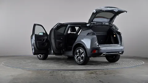 PEUGEOT 2008 1.2 PureTech 130 GT EAT8