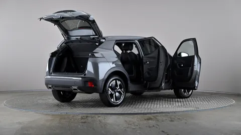 PEUGEOT 2008 1.2 PureTech 130 GT EAT8