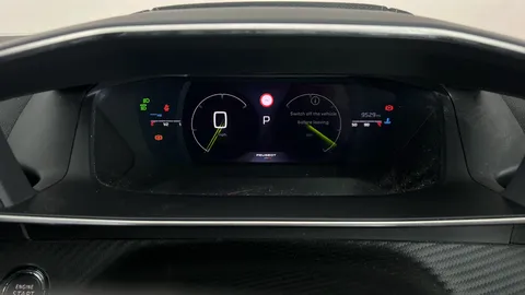 PEUGEOT 2008 1.2 PureTech 130 GT EAT8