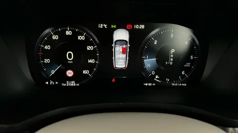 VOLVO V60 2.0 D3 Momentum Auto