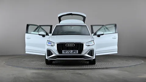 AUDI Q2 35 TFSI S Line S Tronic