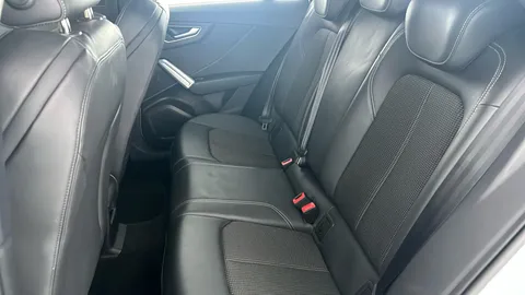 AUDI Q2 35 TFSI S Line S Tronic