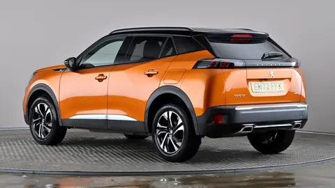 PEUGEOT 2008 1.2 PureTech 130 GT EAT8