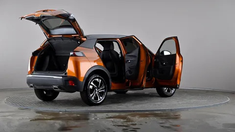 PEUGEOT 2008 1.2 PureTech 130 GT EAT8