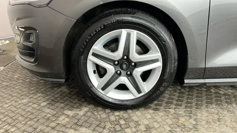 FORD FOCUS 1.5 EcoBlue Trend Auto