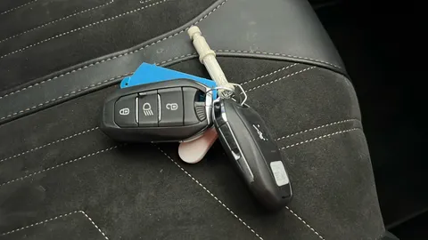 Peugeot 3008 1.5 BlueHDi GT Premium EAT8