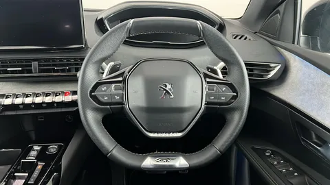 PEUGEOT 3008 1.2 Hybrid 136 GT e-DSC6