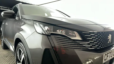 PEUGEOT 3008 1.2 Hybrid 136 GT e-DSC6