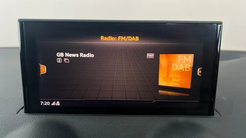 AUDI Q2 35 TFSI S Line S Tronic