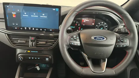 FORD FOCUS 1.0 EcoBoost ST-Line