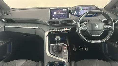 PEUGEOT 3008 1.2 PureTech GT Line