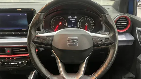 SEAT ARONA 1.0 TSI 110 FR Edition