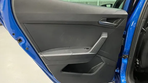 SEAT ARONA 1.0 TSI 110 FR Edition