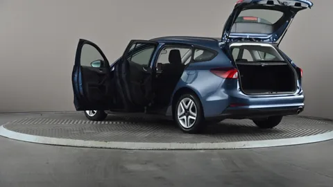 FORD FOCUS 1.5 EcoBlue Trend Auto