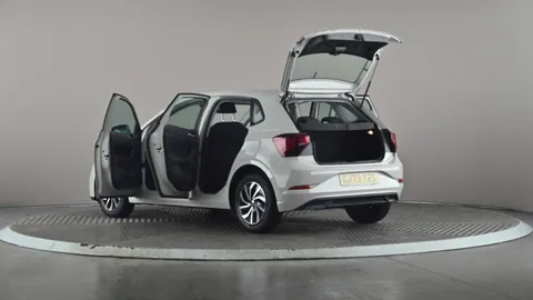 VOLKSWAGEN POLO 1.0 TSI Life