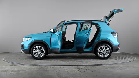 VOLKSWAGEN T-CROSS 1.0 TSI SE