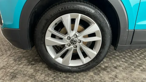 VOLKSWAGEN T-CROSS 1.0 TSI SE