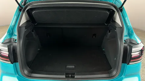 VOLKSWAGEN T-CROSS 1.0 TSI SE