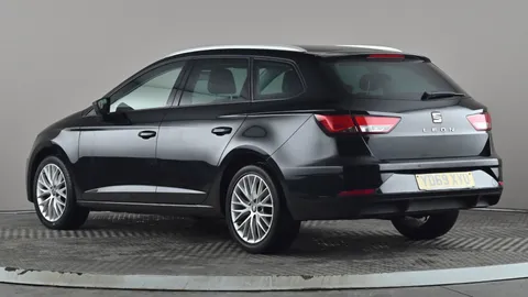 SEAT LEON 1.6 TDI SE Dynamic [EZ]