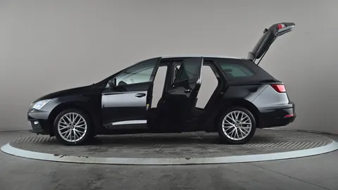 SEAT LEON 1.6 TDI SE Dynamic [EZ]