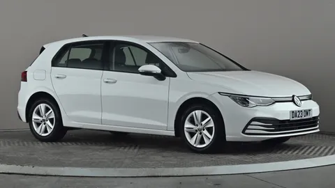 VOLKSWAGEN GOLF 1.5 TSI 150 Life